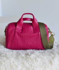 Rivertonrobes.shop7305eb8345 1